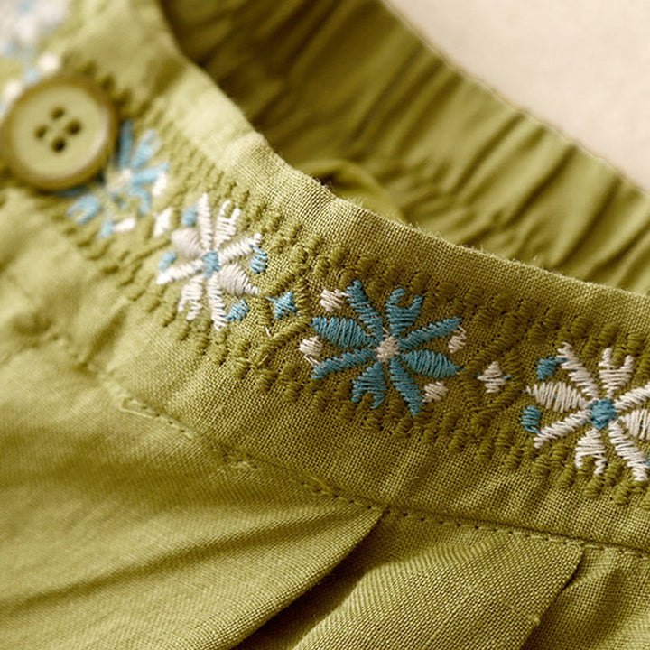 Pantalones cortos de lino y algodón con bolsillos para mujer, informales , de verano, con bordado floral, plisados, con cremallera y botones - image 5