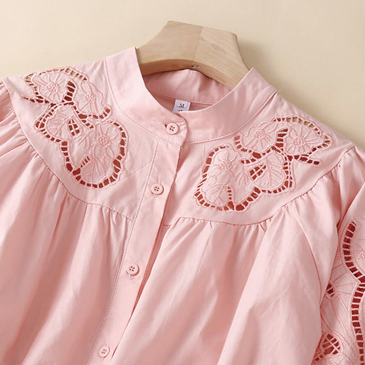 Camisa de Buddha Stones y algodón para mujer, informal, con bordado de flores y agujeros, de manga tres cuartos - image 1