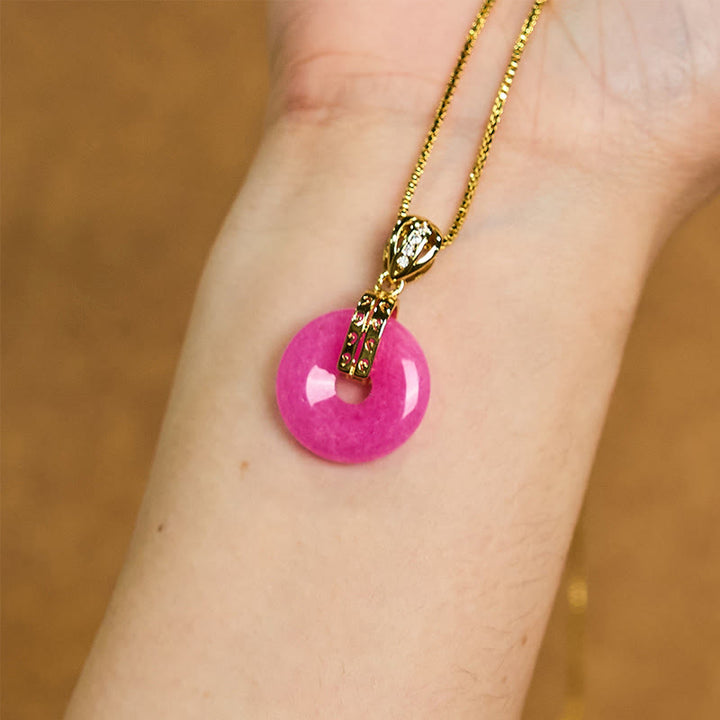 Collar con colgante de la felicidad y la paz con Buddha Stones de jade morado