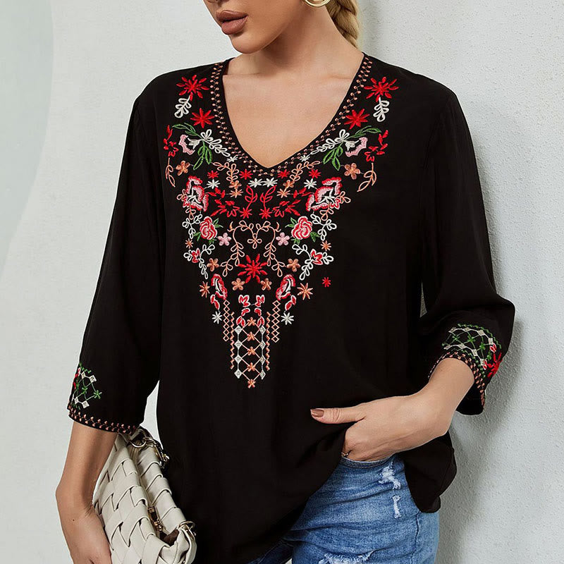 Camiseta de algodón para mujer con cuello en V y manga tres cuartos con bordado floral de verano y Buddha Stones