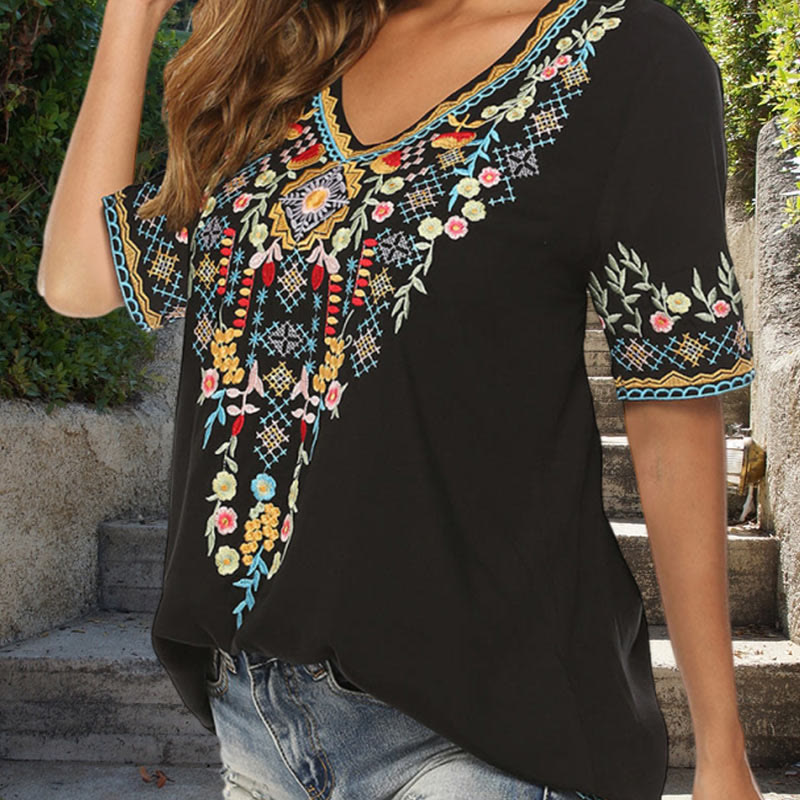 Camiseta de algodón para mujer con cuello en V y manga corta con diseño floral bordado de Buddha Stones