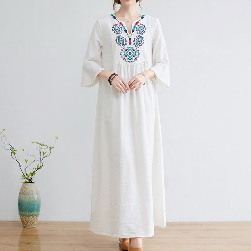 Vestido largo de lino y algodón con mangas tres cuartos, bordado étnico, estampado floral y Buddha Stones - image 1