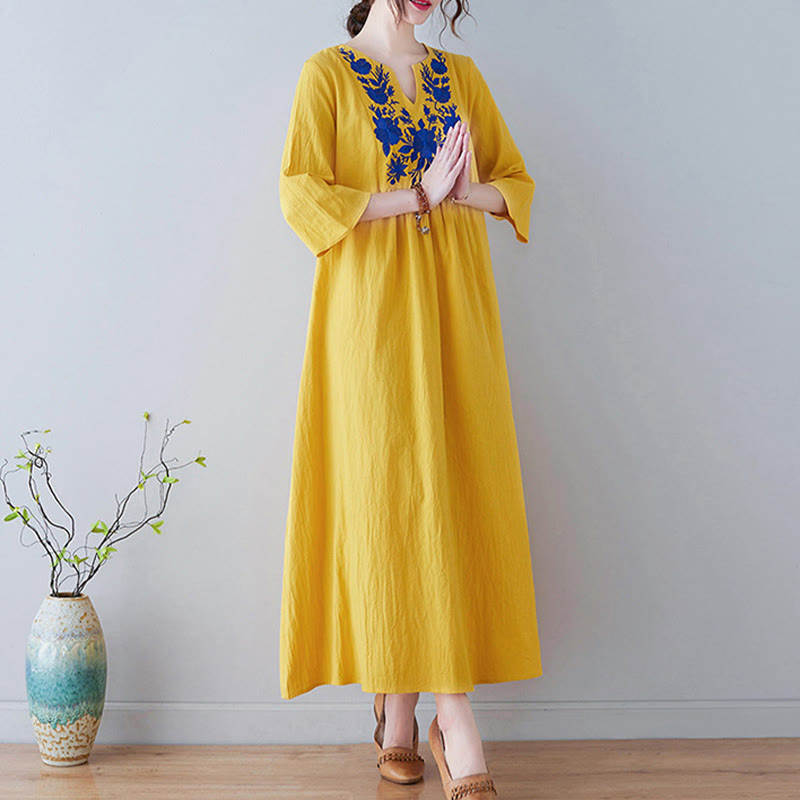 Vestido largo de lino y algodón con cuello en V, manga tres cuartos y diseño floral sencillo con bordado bohemio y Buddha Stones - image 1