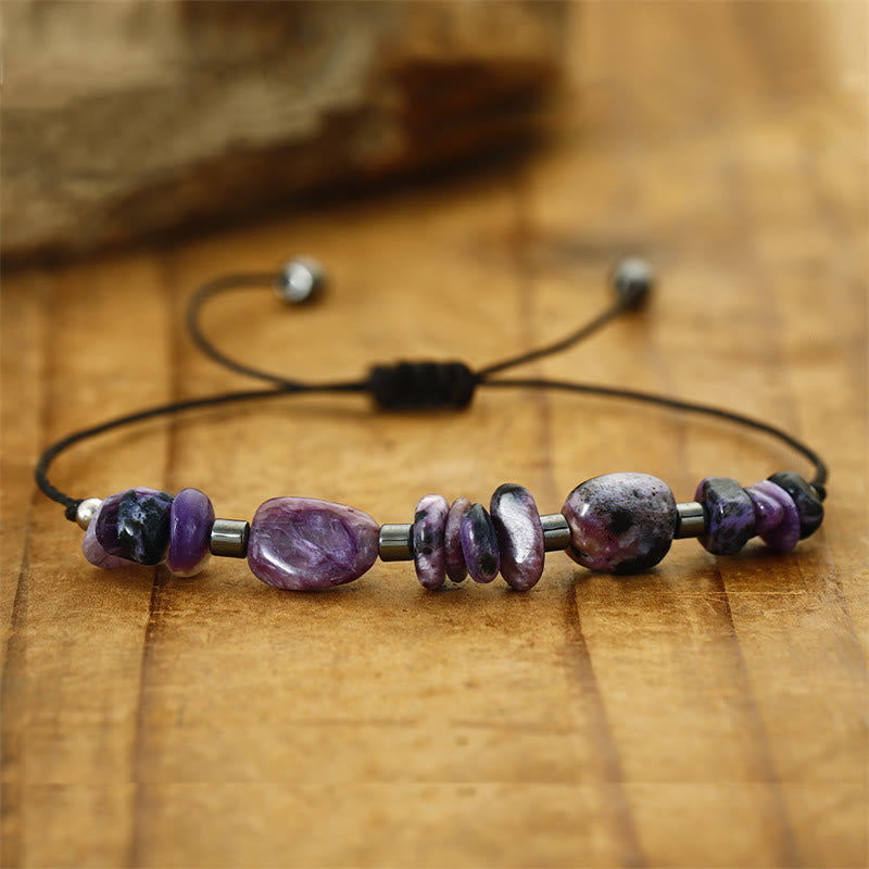Pulsera poderosa de hematita y charoita con Buddha Stones que viven el momento