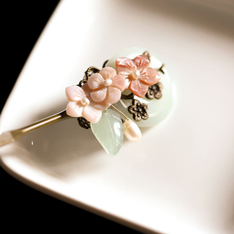 Horquilla de la suerte con Buddha Stones, cobre, jade, concha, flores y hojas
