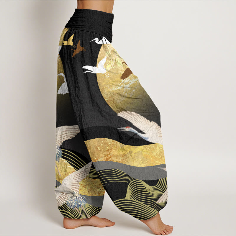Pantalones harén con cintura elástica para mujer con diseño de ondas solares y grullas de Buddha Stones - image 3
