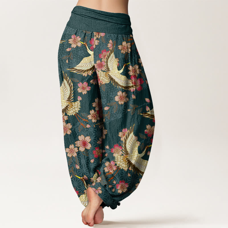 Pantalones harén con cintura elástica para mujer con estampado de flor de melocotón y grulla de Buddha Stones - image 2