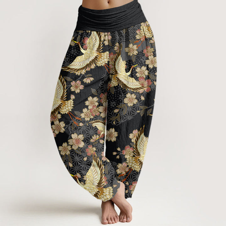 Pantalones harén con cintura elástica para mujer con estampado de flor de melocotón y grulla de Buddha Stones - Negro - US22，UK/AU26，EU54 (6XL) - image 8