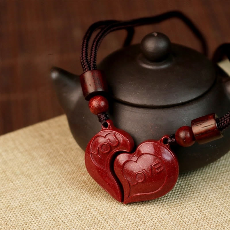 Collar con colgante de pareja de 2 piezas de Buddha Stones con cinabrio natural y corazón de amor con bendición