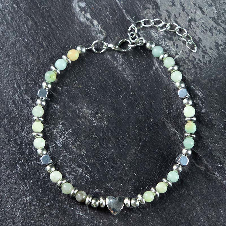 Pulsera de equilibrio positivo con forma de corazón de piedra natural de Buddha Stones, amazonita, amatista, lazurita y cuarzo rosa.