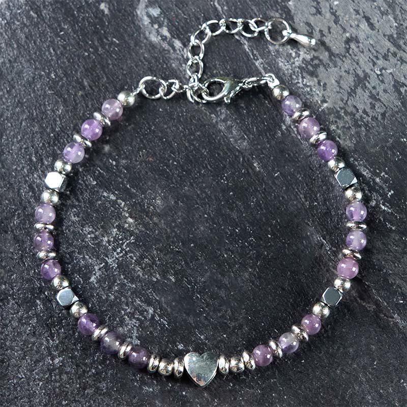 Pulsera de equilibrio positivo con forma de corazón de piedra natural de Buddha Stones, amazonita, amatista, lazurita y cuarzo rosa.