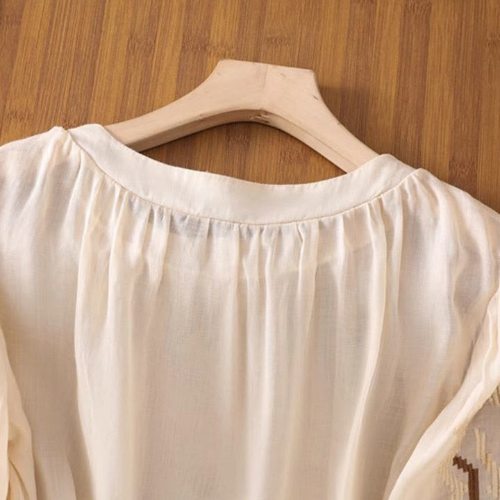 Camiseta informal de licra con bordado simétrico de Buddha Stones para mujer, cuello redondo, media manga