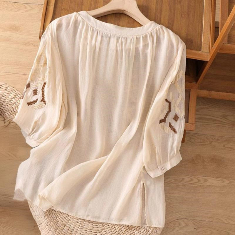 Camiseta informal de licra con bordado simétrico de Buddha Stones para mujer, cuello redondo, media manga