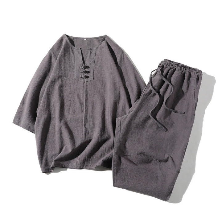 Conjunto de ropa de meditación para hombre Buddha Stones de 2 piezas: camiseta lisa con cuello con muescas y pantalones cortos de pierna ancha con bolsillos. - Gris pizarra - US/UK/AU46, EU56 (5XL) - image 0