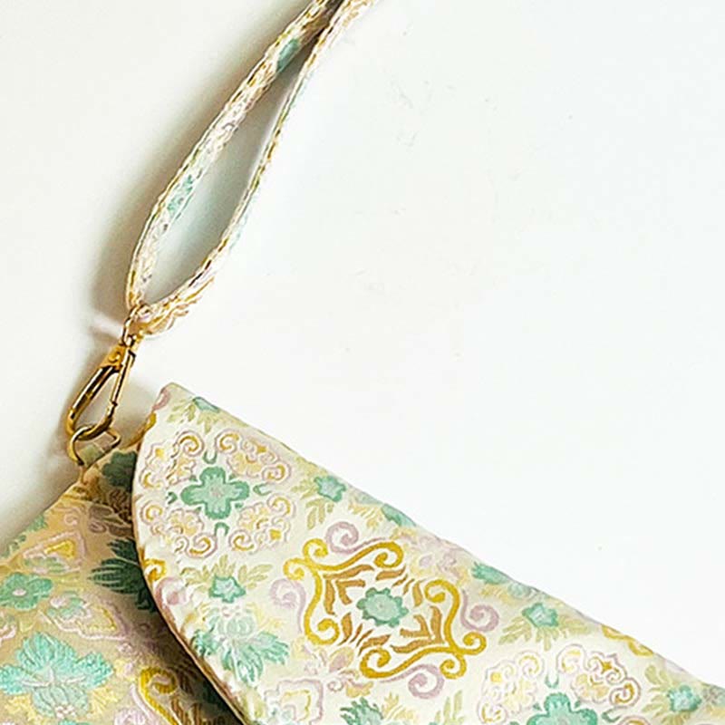 Bolso bandolera de poliéster y algodón con bordado de flores retro y Buddha Stones