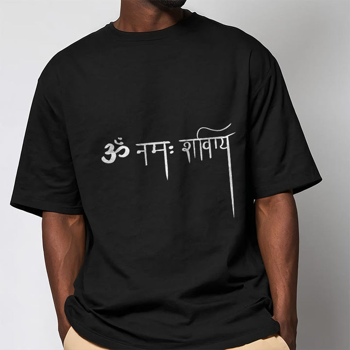 Camiseta con Buddha Stones sánscrito Namah Shivaya - image 1