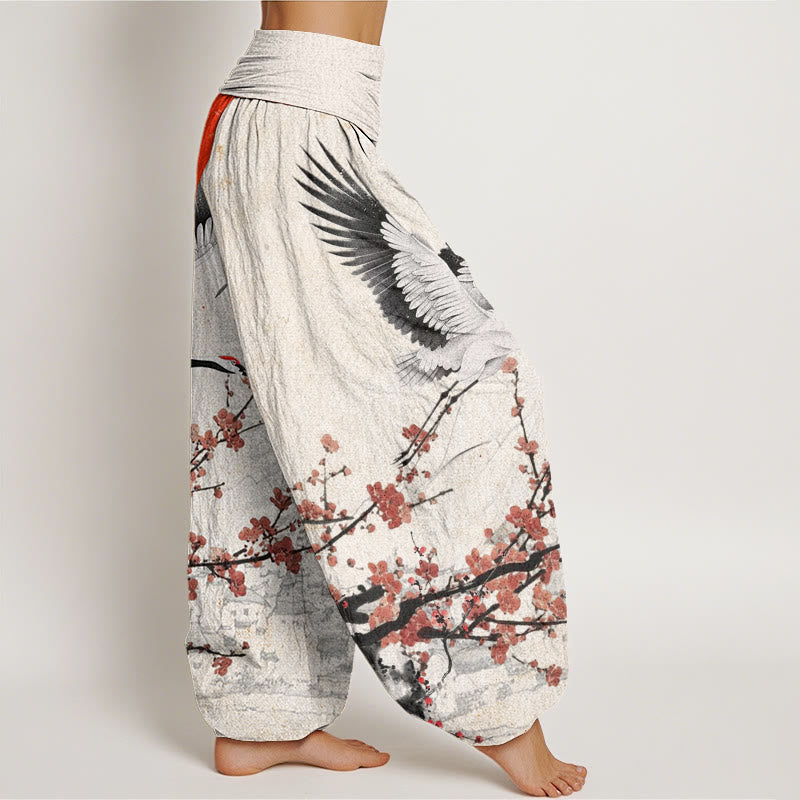 Pantalones harén de cintura elástica para mujer con diseño de flor de ciruelo rojo, grulla de corona roja y Buddha Stones - image 3