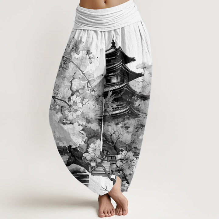 Pantalones harén con cintura elástica para mujer con estampado de flor de cerezo y pabellón de Buddha Stones - Humo blanco - US22，UK/AU26，EU54 (6XL) - image 7