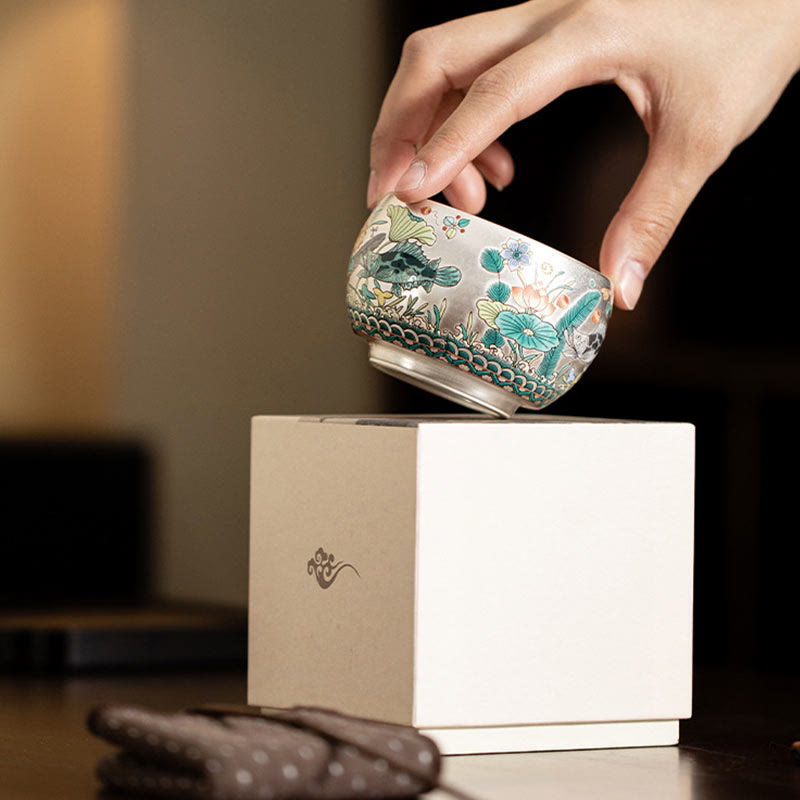 Taza de té de kung fu con diseño de Buddha Stones, pez, loto, algas, valle, montañas, pino, dragón y caja de regalo.