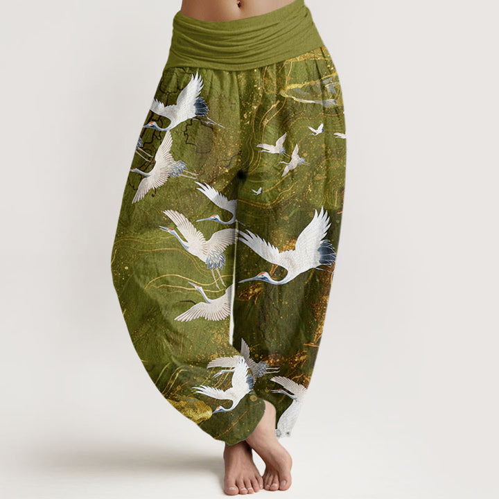 Pantalones harén de cintura elástica para mujer con diseño de grullas blancas voladoras y nubes auspiciosas - Verde amarillento - US22，UK/AU26，EU54 (6XL) - image 7