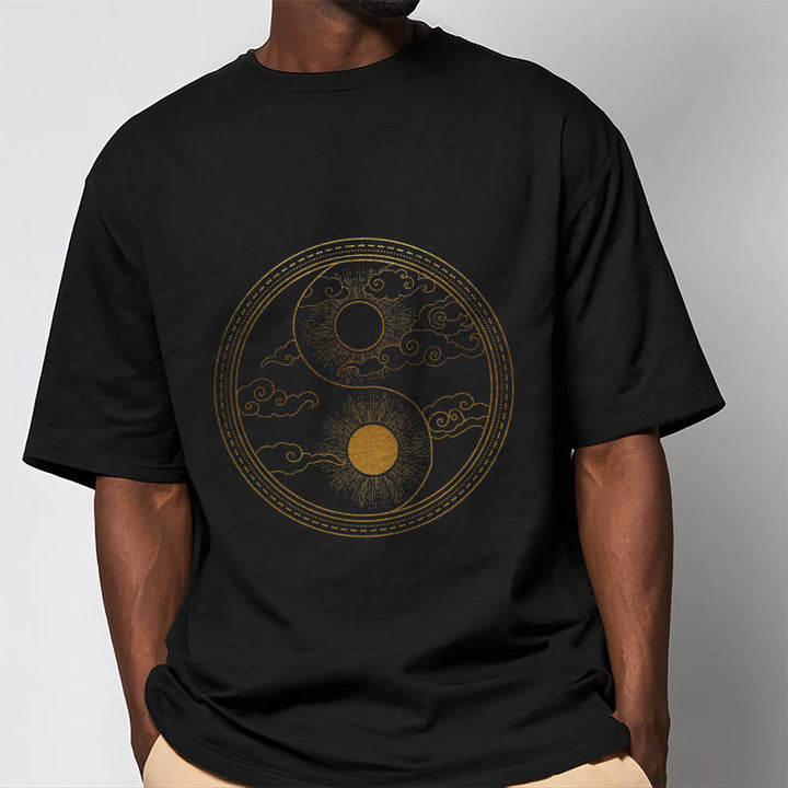 Camiseta con Buddha Stones, Yin Yang, sol y nubes auspiciosas - image 1