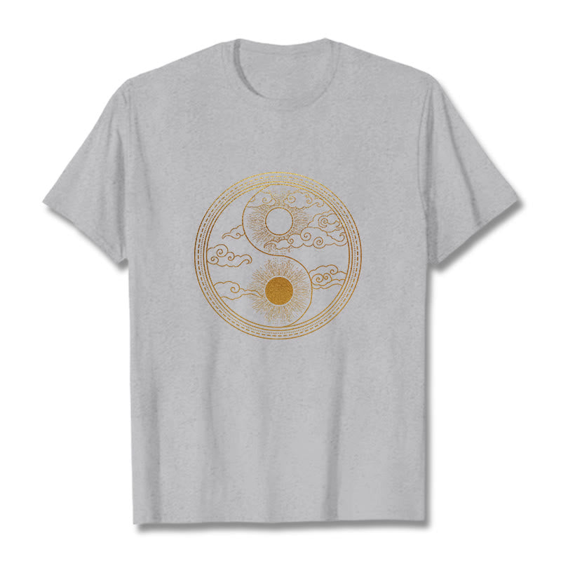 Camiseta con Buddha Stones, Yin Yang, sol y nubes auspiciosas - Gris claro - 2XL - image 11