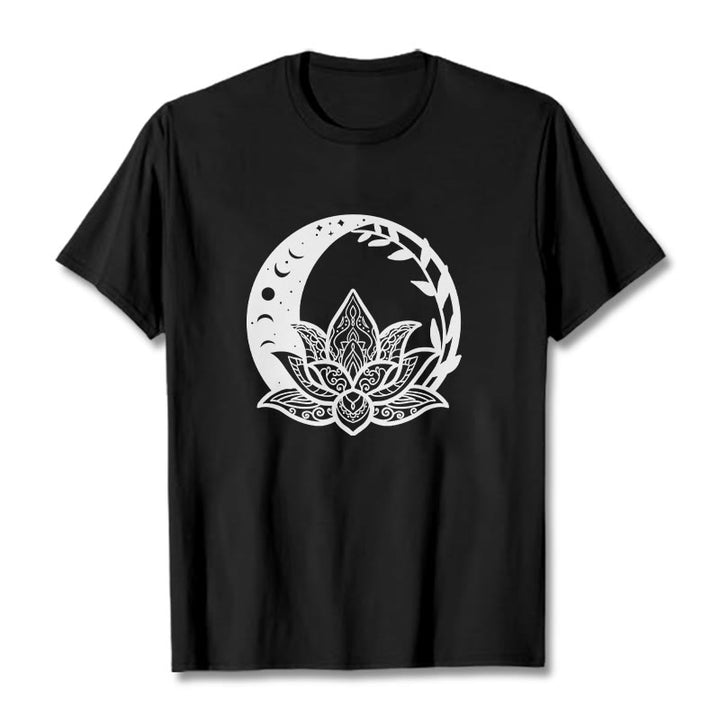 Camiseta con Buddha Stones, flor de loto, sol, luna y vides entrelazadas - Negro - 2XL - image 4
