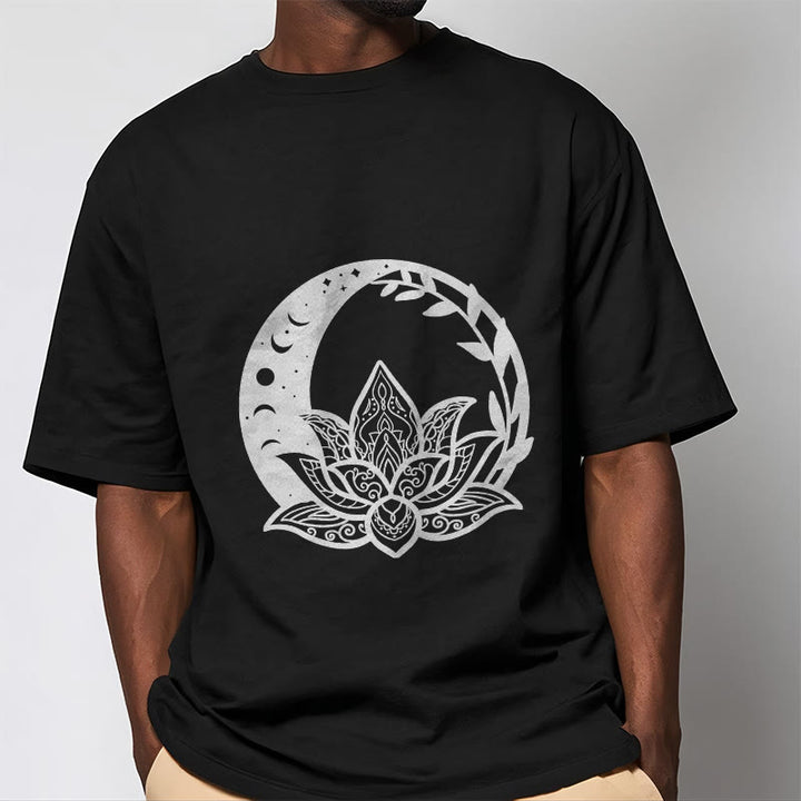 Camiseta con Buddha Stones, flor de loto, sol, luna y vides entrelazadas - image 6