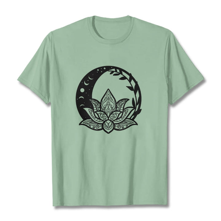 Camiseta con Buddha Stones, flor de loto, sol, luna y vides entrelazadas - Verde pálido - 2XL - image 15