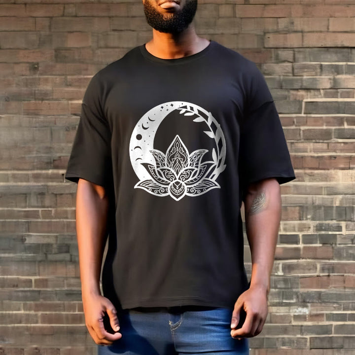 Camiseta con Buddha Stones, flor de loto, sol, luna y vides entrelazadas - image 7