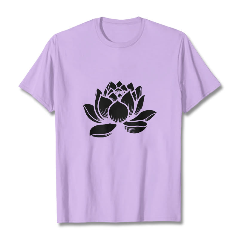 Camiseta con diseño de flor de loto y Buddha Stones - Ciruela - 2XL - image 16