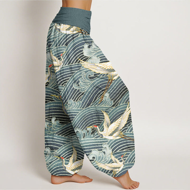 Pantalones harén para mujer con cintura elástica y estampado de olas del océano y grullas informales con Buddha Stones - image 6