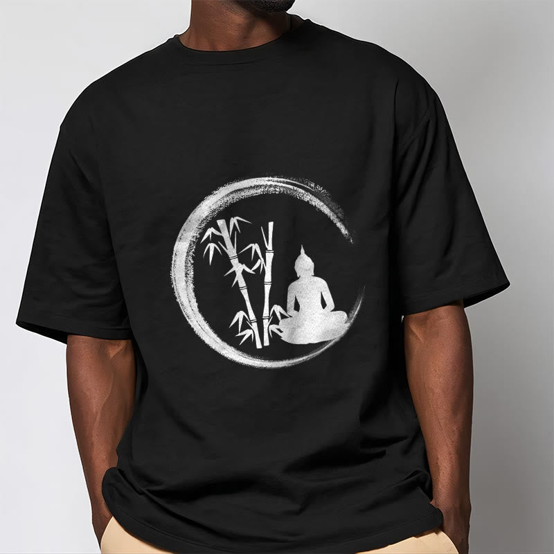 Camiseta con estatua de Buddha Stones Zen de Buda sentado y meditación de bambú - image 1