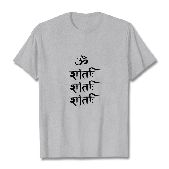 Camiseta con estampado sánscrito OM MANTRA de Buddha Stones - Gris claro - 2XL - image 20