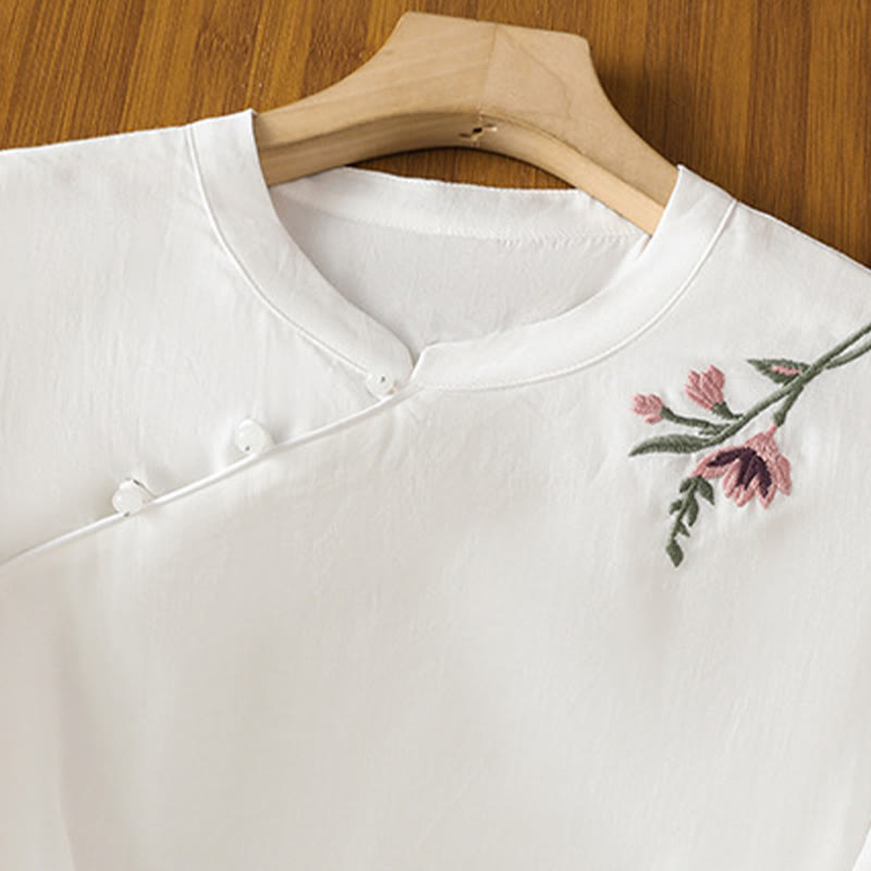 Camisa informal de lino y algodón con diseño de Buddha Stones para mujer, con flores y hojas bordadas, botones de rana, cuello redondo y media manga.