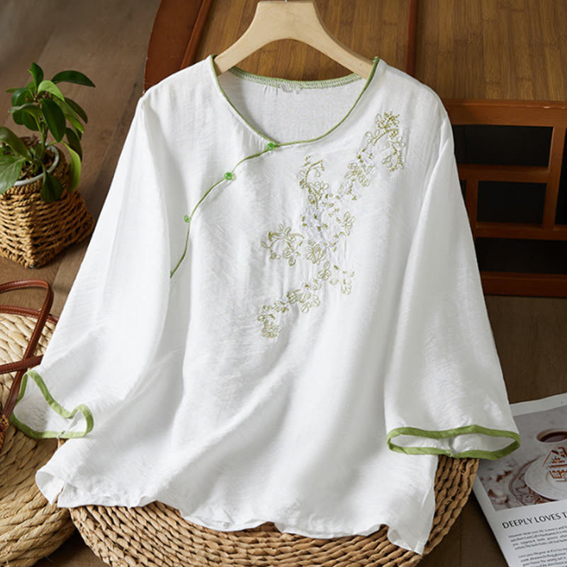 Camisa informal de lino y algodón con mangas tres cuartos y cuello inclinado con botones de rana y estampado de flores bordadas de Buddha Stones para mujer - Blanco - US12, UK/AU16, EU44 (3XL) - image 0