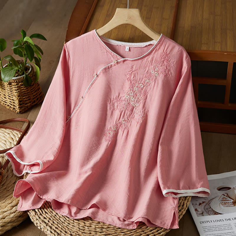 Camisa informal de lino y algodón con mangas tres cuartos y cuello inclinado con botones de rana y estampado de flores bordadas de Buddha Stones para mujer - Rosa claro - US12, UK/AU16, EU44 (3XL) - image 18
