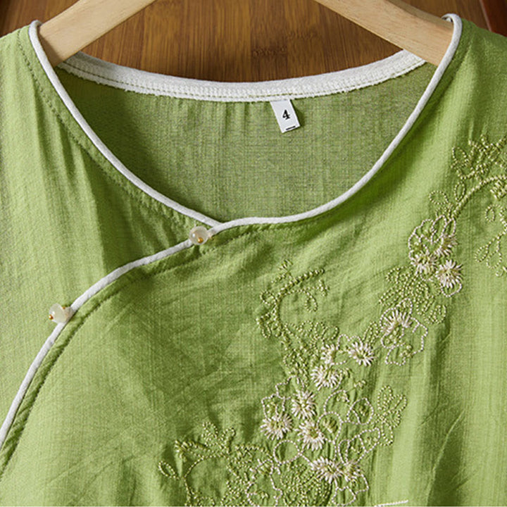 Camisa informal de lino y algodón con mangas tres cuartos y cuello inclinado con botones de rana y estampado de flores bordadas de Buddha Stones para mujer - image 29