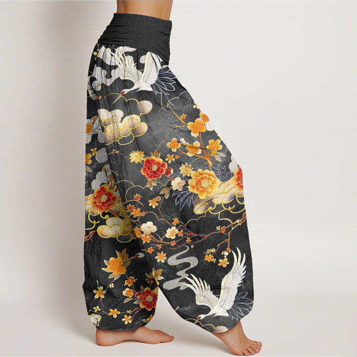 Pantalones harén con cintura elástica para mujer, diseño de Buddha Stones, nubes auspiciosas, grullas blancas y flores rojas - image 6