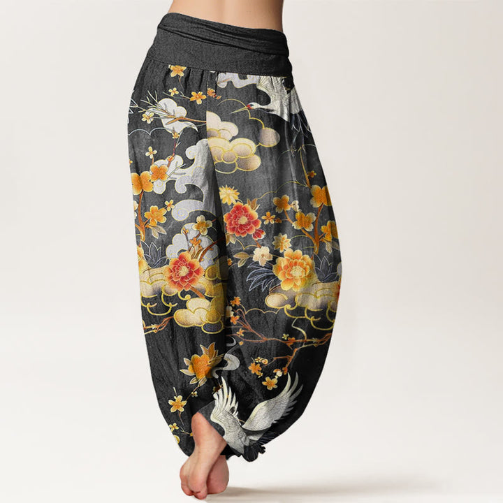 Pantalones harén con cintura elástica para mujer, diseño de Buddha Stones, nubes auspiciosas, grullas blancas y flores rojas - image 6