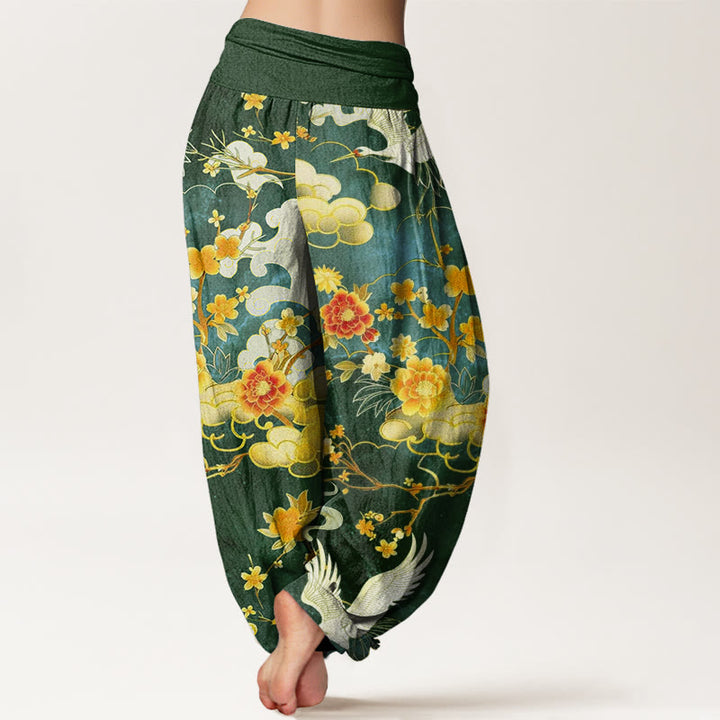 Pantalones harén con cintura elástica para mujer, diseño de Buddha Stones, nubes auspiciosas, grullas blancas y flores rojas - image 9