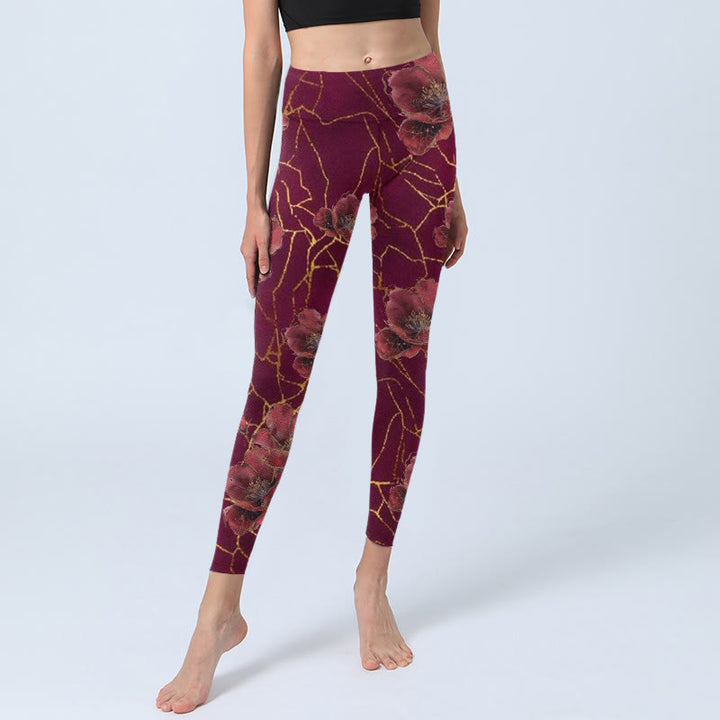 Leggings de yoga para mujer con estampado de líneas doradas y pétalos rojos de Buddha Stones - image 5