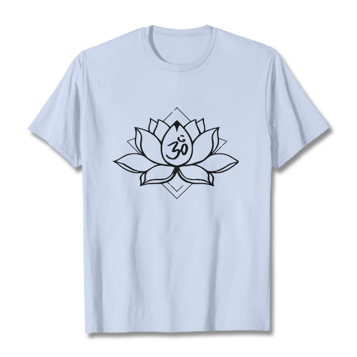 Camiseta de algodón con estampado sánscrito Om de loto floreciente y Buddha Stones - Cian claro - 2XL - image 18