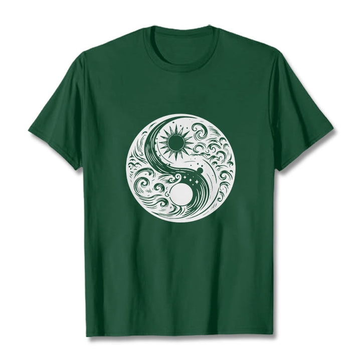 Camiseta de algodón con estampado de Buddha Stones, sol, luna, olas, Yin Yang - Verde bosque - 2XL - image 10