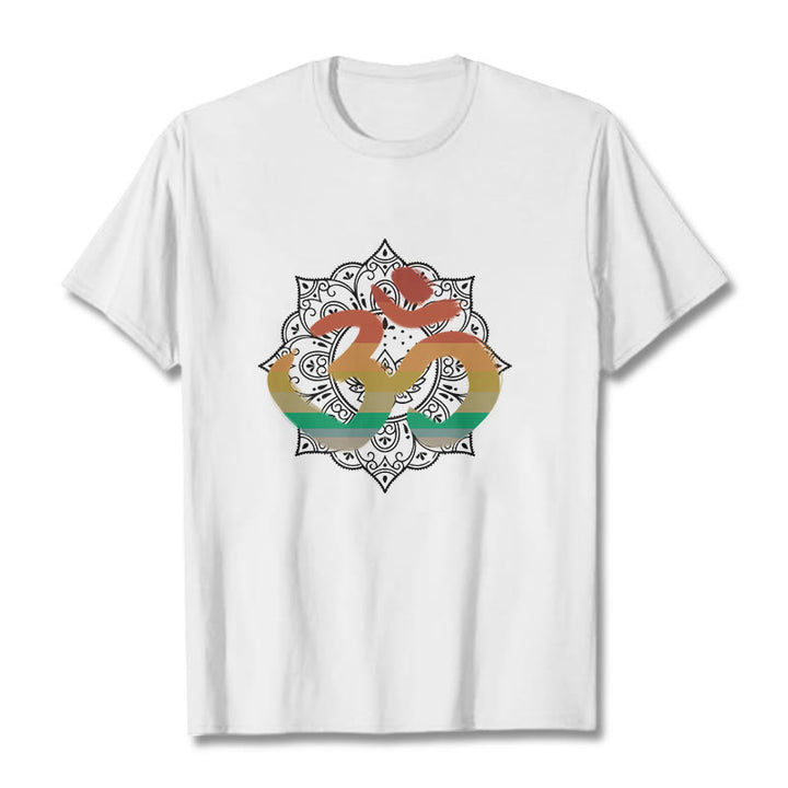 Camiseta de algodón con estampado de mandala sánscrito Om en degradado de colores y Buddha Stones - Blanco - 2XL - image 4