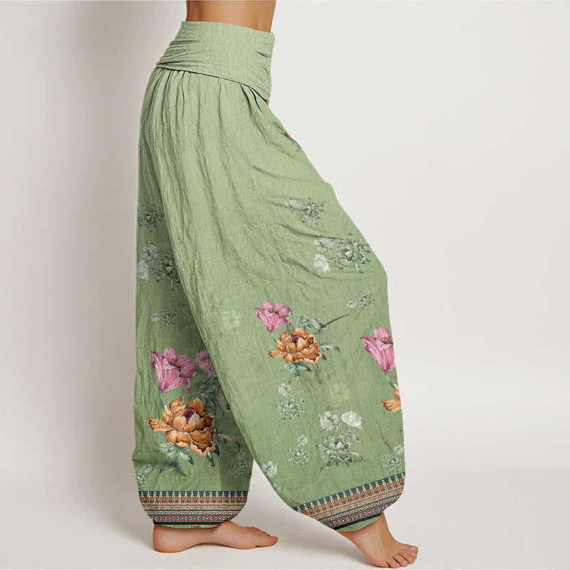 Pantalones harén de cintura elástica para mujer con estampado de pétalos de peonía y piedras de Buddha Stones - image 1
