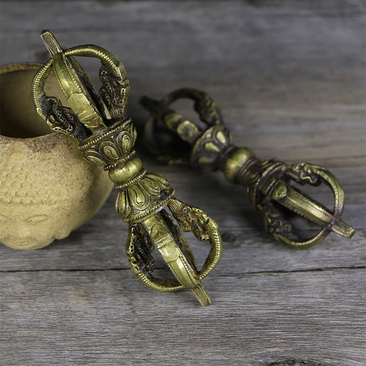 Buddha Stones hechas a mano en Nepal, Vajra Dorje de cinco puntas, decoración de metal de cobre