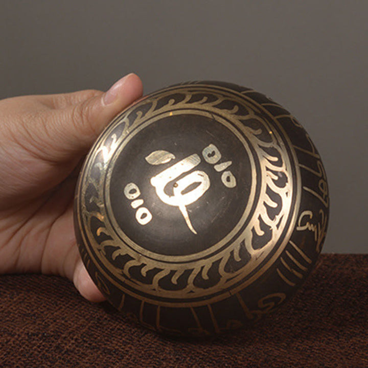 Buddha Stones Juego de cuencos tibetanos hechos a mano con diseño de ojos de Buda y escritura sagrada para sanación y meditación. - image 3