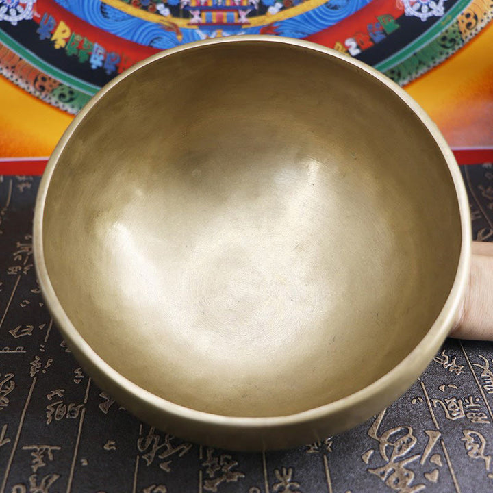 Buddha Stones Cuenco de canto dorado hecho a mano en Nepal. Diseño sencillo para sanación y meditación. Juego de cuencos de sonido. - image 16