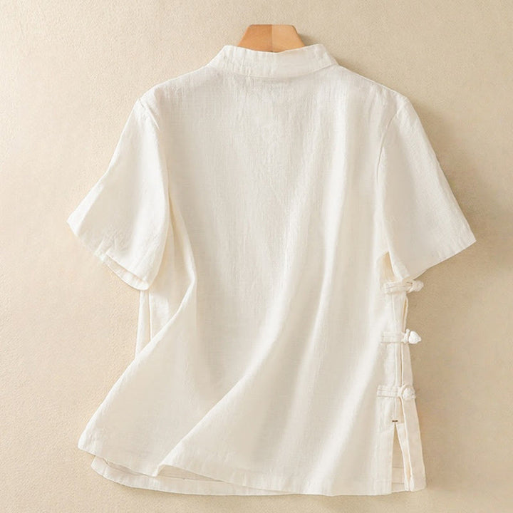Camisa de manga tres cuartos de algodón y lino para mujer, estilo casual, con cuello alto inclinado y botones de Buddha Stones. - image 8